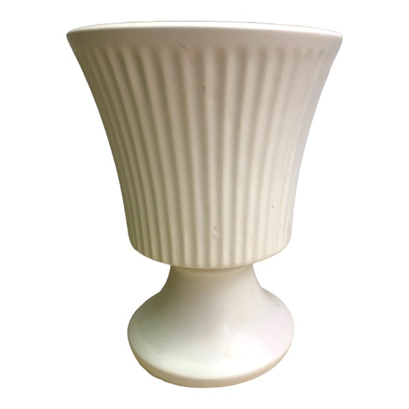 VTG 1960’s McCoy MCP USA White Wedding Pedestal Planter Flower Pot Vase Decor - Picture 2 of 12